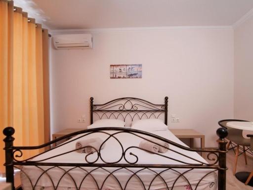 Vironas Hotel Himare Exterior foto