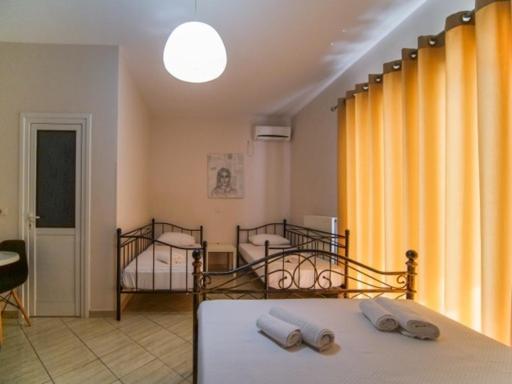 Vironas Hotel Himare Exterior foto